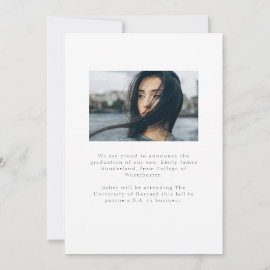 Full Bleed Modern Script Afstuderen Eenvoudige fot Aankondiging (Achterkant)