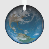 Full Earth met Noord- en Zuid-Amerika. Ornament (achterkant)