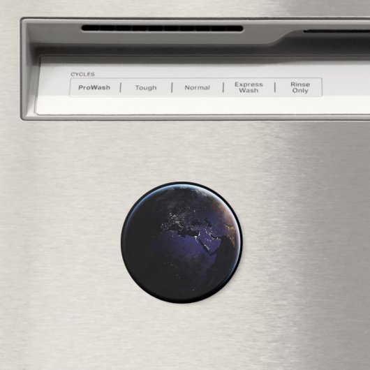 Full Earth met stadslichten van Europa 's nachts. Magneet (Insitu (Vaatwasser))