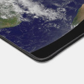 Full Earth toont een krachtig winterse Storm. Bureaumat (Hoek)