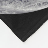 Full Earth toont een krachtig winterse Storm. Fleece Deken (Hoek)