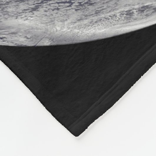 Full Earth toont een krachtig winterse Storm. Fleece Deken (Hoek)