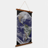 Full Earth toont een krachtig winterse Storm. Hangend Wandkleed (Gebogen)