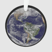 Full Earth toont een krachtig winterse Storm. Ornament (voorkant)