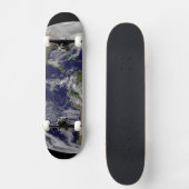 Full Earth toont een krachtig winterse Storm. Persoonlijk Skateboard (Voorkant)