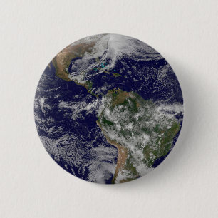 Full Earth toont een krachtig winterse Storm. Ronde Button 5,7 Cm