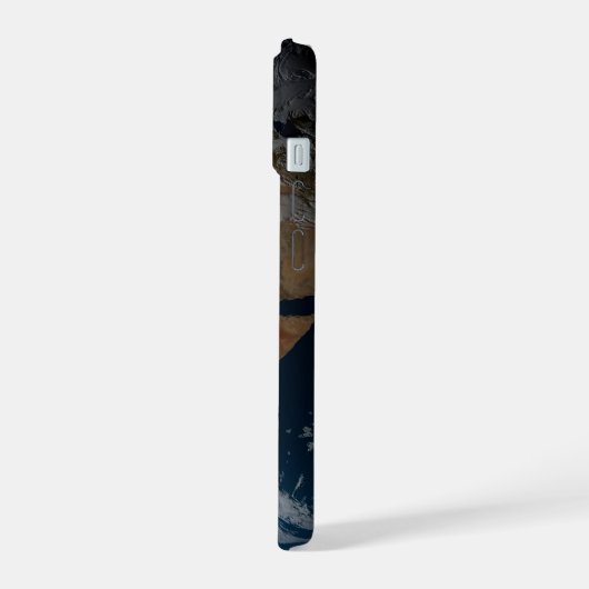 Full Earth toont gesimuleerde wolken boven Afrika. iPhone 15 Case (Linkerkant)