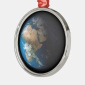 Full Earth toont gesimuleerde wolken boven Afrika. Metalen Ornament (Links)
