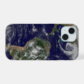 Full Earth toont lagedruksystemen. iPhone 15 Case (Achterkant horizontaal)
