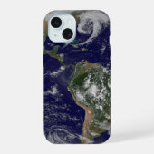 Full Earth toont lagedruksystemen. iPhone 15 Case (Achterkant)