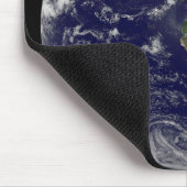 Full Earth toont lagedruksystemen. Muismat (Hoek)