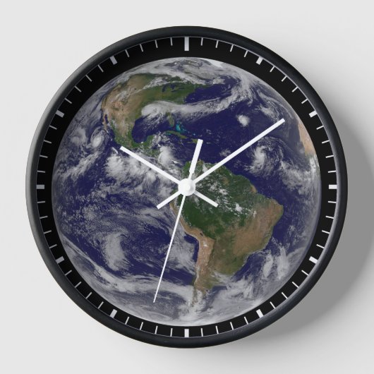 Full Earth toont verschillende tropische Storm sys (Voorkant)