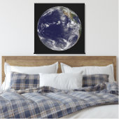 Full Earth toont verschillende tropische Stormen. Canvas Afdruk (Insitu (Slaapkamer))