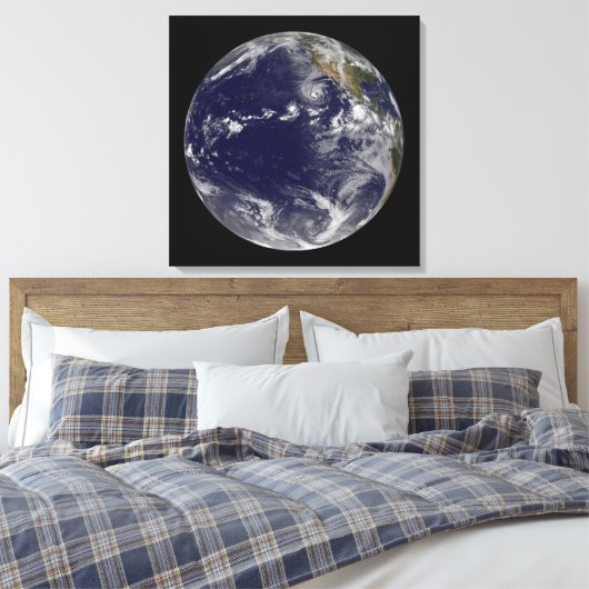Full Earth toont verschillende tropische Stormen. Canvas Afdruk (Insitu (Slaapkamer))