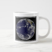 Full Earth toont verschillende tropische Stormen. Grote Koffiekop (Rechts)