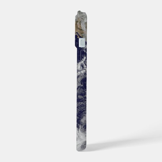 Full Earth toont verschillende tropische Stormen. iPhone 15 Case (Linkerkant)