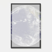 Full Earth toont verschillende tropische Stormen. Post-it® Notes (Voorkant)