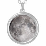 Full Moon Astronomy Image Zilver Vergulden Ketting<br><div class="desc">Volle maan met een helder afbeelding van het oppervlak van de maan. De buitenste cirkel geeft de tijd stappen. Ideaal ketting voor astronomen of astronomen.</div>