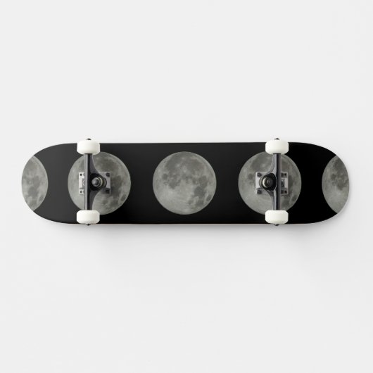 Full Moon Collage Skateboard (Horizontaal)