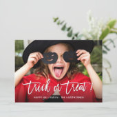 Full Photo Trick or treat Happy Halloween Feestdagenkaart (Staand voorkant)