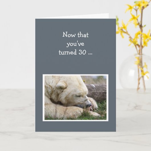 Fun 30th Birthday Napping Polar Beer Animal Kaart (Gele Bloem)
