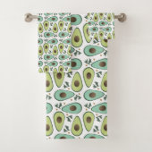 Fun Avocado Half Greenery Pattern Bad Handdoek (Insitu)