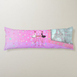 FUN BALLERINA IN CAFE PARIS BALLET MONOGRAM PILLOW LICHAAMSKUSSEN