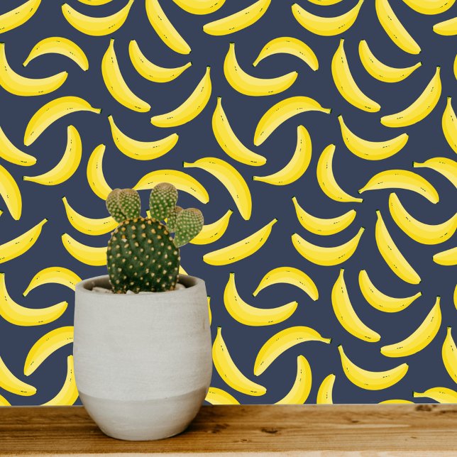 Fun Banana Dark Behang (Fun Banana pattern yellow and dark navy blue art wallpaper)