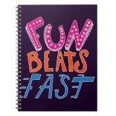 Fun Beats Fast Notitieboek (Voorkant)
