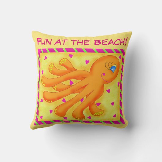 Fun bij Beach Whimsy Octopus Yellow Oranje Kussen (Achterkant)