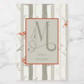 Fun Cardinals in Birch Trees Monogram M Custom Wijn Etiket (Enkel label)