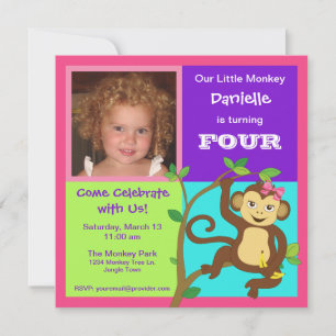 Fun Colorful Little Girl Monkey Fotouitnodiging Kaart