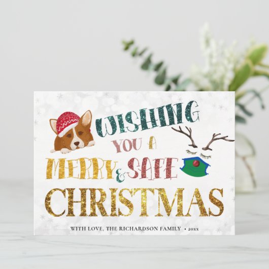 Fun Corgi Wishing Merry and Safe Kerstmis Feestdagenkaart (Staand voorkant)