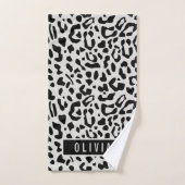 Fun Custom Name Snow Leopard Animal Print Patroon Bad Handdoek (Handdoek)