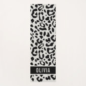 Fun Custom Name Snow Leopard Animal Print Patroon Yogamat (Voorkant)