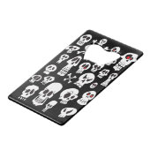 Fun Cute Hand Drawn Skulls Creditkaart Flessenopener (Voorkant Gekanteld)