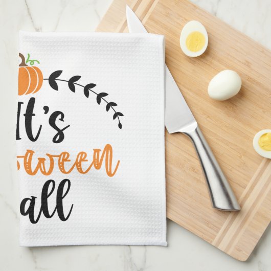 Fun Cute Pumpkin's Halloween Yall Theedoek (Quarter Fold)