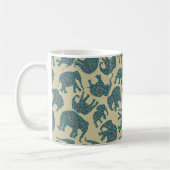 Fun Ditzy Paisley Elephants on Beige Coffee Mok (Links)