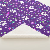 Fun Dog Blanket, Paarse Dog Paw Print Sherpa Deken (3/4)