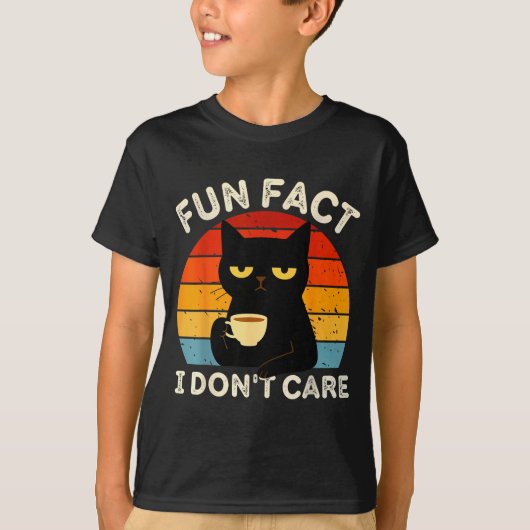 Fun Fact I Don't Care Funny Black Cat Saying Quote T-shirt (Voorkant)