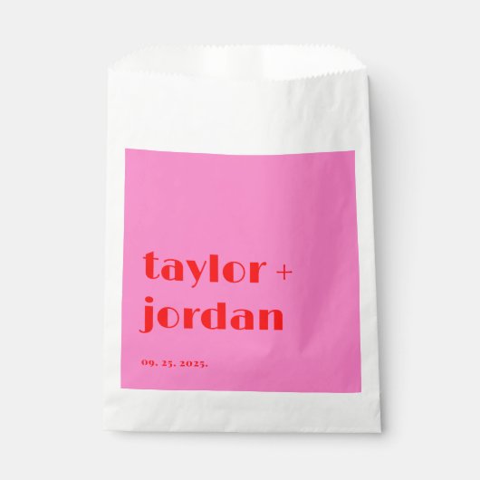 Fun facts Bold Typography Pink Red Wedding Bedankzakje (Voorkant)