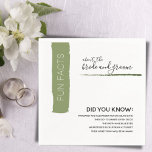 Fun Facts Couple Modern Green Wedding Paper Napkin Servet<br><div class="desc">Fun feiten zullen iedereen op je receptie aan het praten brengen. Moderne, groene streep met "leuke feiten" erin gedrukt. De rest van het type is zwart en gemakkelijk te lezen. Nog meer aanpassing nodig? Onder "personaliseer deze sjabloon, "tik eenvoudig "klik om verder aan te passen." Vragen of zorgen? Stuur me...</div>