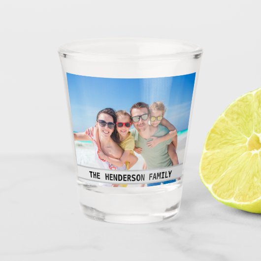 Fun Family Photo Monogram Shot Glass Shot Glas (Voorkant)