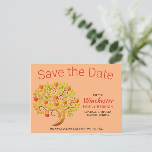 Fun Family Reunion Save the Date Apple Tree Aankondigingskaart (Staand voorkant)