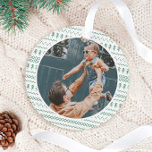 Fun Festive Green breit Stitched Pattern Ornament