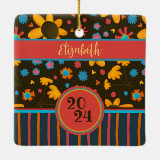 Fun Floral Daisy Custom Foto Naam Datum Keramisch Ornament (Achterkant)