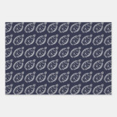 Fun Flounder Fish in White op Deepest Blue Inpakpapier Vel (Voorkant)