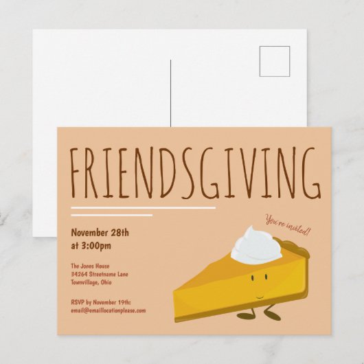 Fun Friendsgiving Smiling Pumpkin Pie Holiday Uitnodiging Briefkaart (Voorkant / Achterkant)