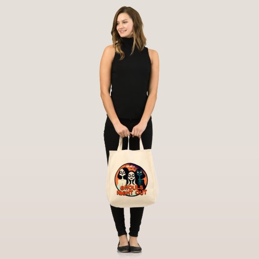 Fun Ghouls Night Out Tote Bag (Voorkant (model))