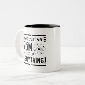 Fun Gift for Geeks of Nerds, Vertrouw nooit op een Tweekleurige Koffiemok (Voorkant links)